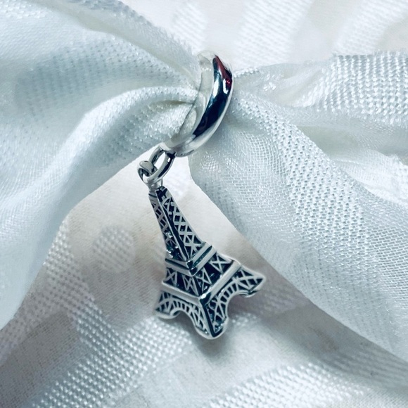 🗼NWOT Eiffel Tower Charm – Paris / France 🗼 - Picture 6 of 11